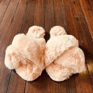 GLAM Fluffy Plush Slippers Cozy with Memory Foam